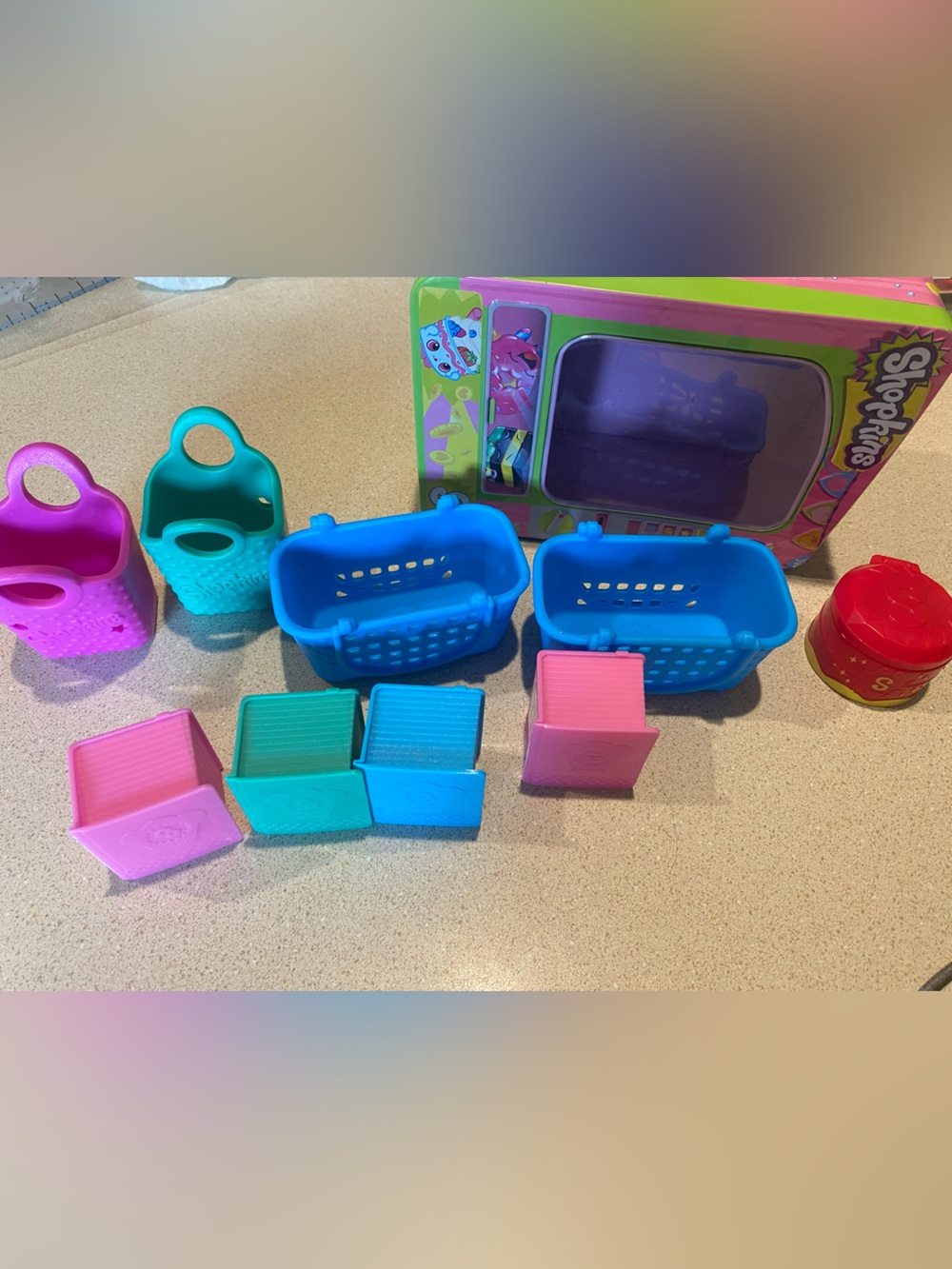 Shopkins Playset Accessories in Blue, Pink, Teal, Red